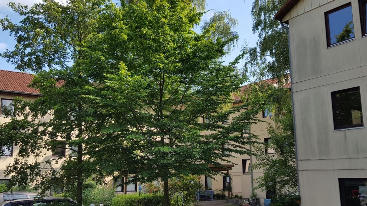 Jugendgastehaus Lichterfelde Ostello Berlino Esterno foto