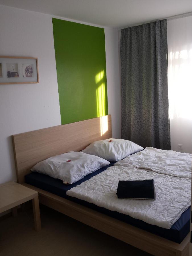 Jugendgastehaus Lichterfelde Ostello Berlino Esterno foto